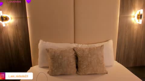 Nicky  online show from December 2025 02:41:02 AM