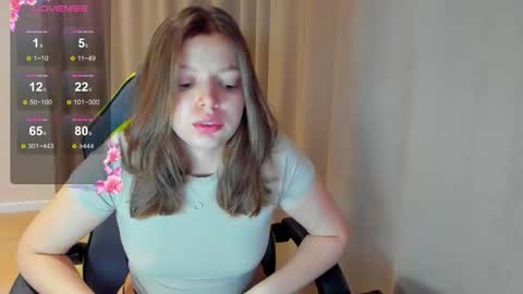 Snapshot of nicky_rosee chatting on February 2026 01:48:01 AM Nicky online show from February 2026 01:48:01 AM