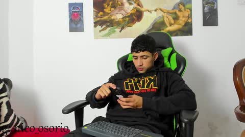 nicky online show from December 2024 07:30:02 PM