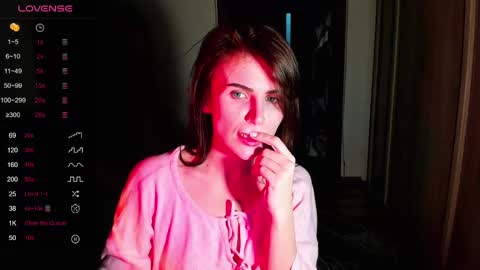 Snapshot of nicky_weekends chatting on March 2025 12:27:02 AM Nicky Weekends online show from March 2025 12:27:02 AM