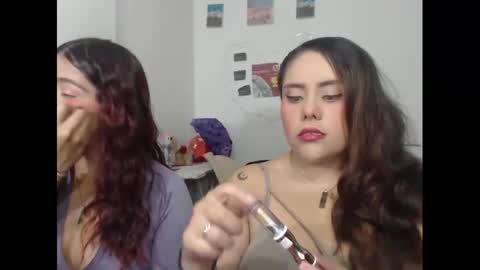 Nickyandcam online show from November 2025 10:52:02 PM