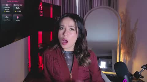 Nicky online show from October 2025 06:29:01 PM