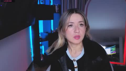 Nicky online show from November 2025 09:46:02 PM