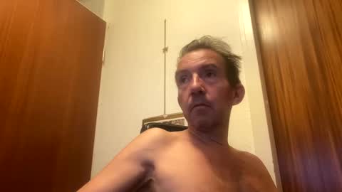 Snapshot of nico181969 chatting on January 2025 02:51:01 PM Nico online show from January 2025 02:51:01 PM