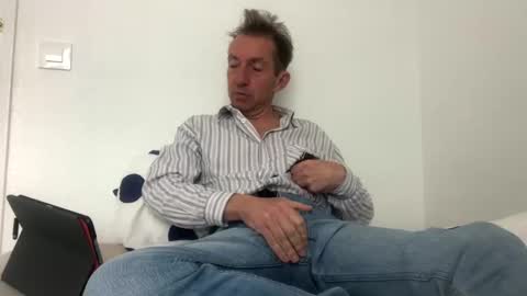 Snapshot of nico181969 chatting on February 2025 11:28:01 AM Nico online show from February 2025 11:28:01 AM