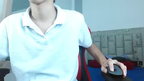 Snapshot of nico_fox723 chatting on December 2025 06:15:01 PM nico online show from December 2025 06:15:01 PM