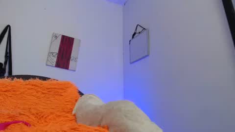 sammy hoot online show from January 2025 03:58:01 AM