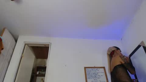 sammy hoot online show from February 2025 05:37:01 AM