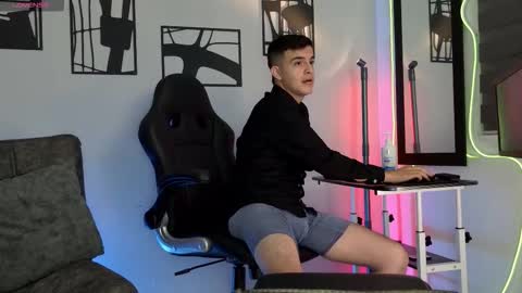 Nico online show from March 2026 10:59:01 AM