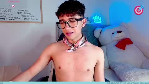 Snapshot of nico_prince chatting on April 2026 08:26:01 AM nico online show from April 2026 08:26:01 AM