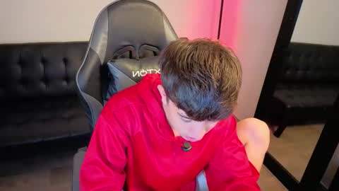 Nicolas online show from March 2026 08:48:01 PM