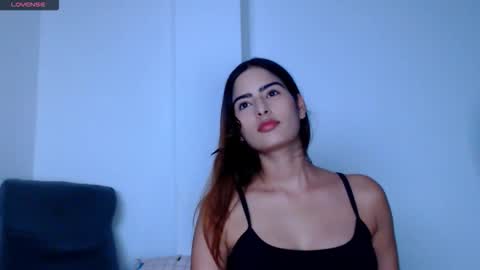 Snapshot of nicol_xx1 chatting on January 2026 08:00:01 PM Nicol online show from January 2026 08:00:01 PM