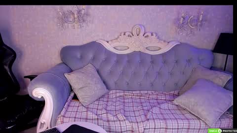 Snapshot of nicolacharlson chatting on March 2025 08:16:02 AM Nicola online show from March 2025 08:16:02 AM