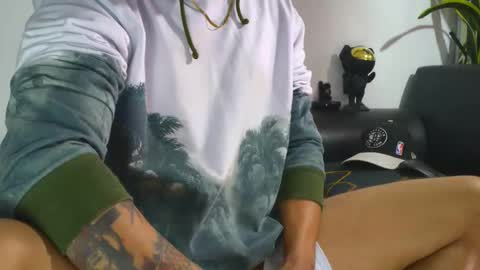 Nicolas online show from January 2026 02:57:02 AM