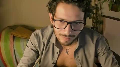 nicolasrodrii online show from June 2026 09:13:02 PM