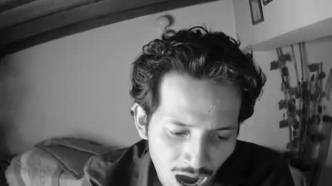 nicolasrodrii online show from June 2026 10:47:02 PM