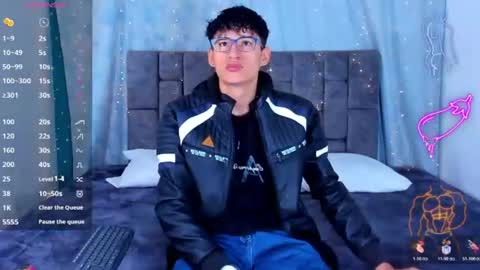 Snapshot of nicolastorres__ chatting on June 2026 04:21:02 AM nicolastorres__ online show from June 2026 04:21:02 AM
