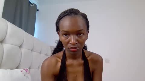 nicole161117 online show from November 2025 07:23:02 AM