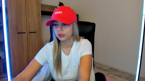 Nico online show from February 2026 06:01:01 PM