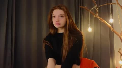 Snapshot of nicole_broown chatting on May 2026 09:31:02 PM Nicole online show from May 2026 09:31:02 PM