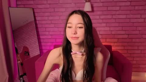 Snapshot of nicole_brownie chatting on May 2026 11:56:01 PM Nicole online show from May 2026 11:56:01 PM