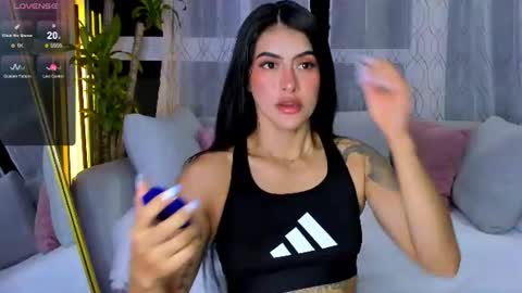 Snapshot of nicole_duran3095 chatting on July 2026 05:56:02 AM Nick online show from July 2026 05:56:02 AM