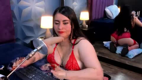 Nicole online show from April 2026 03:40:02 AM