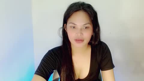 Snapshot of nicole_kiss01 chatting on December 2024 04:18:01 PM nicole_kiss01 online show from December 2024 04:18:01 PM