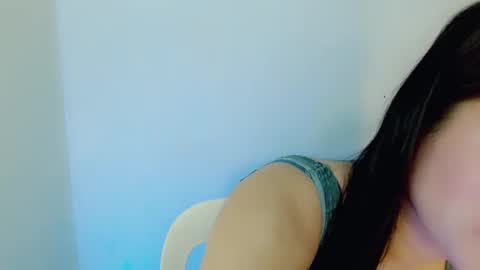 Snapshot of nicole_kiss01 chatting on February 2025 08:59:02 AM nicole_kiss01 online show from February 2025 08:59:02 AM
