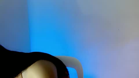 nicole_kiss01 online show from February 2026 08:13:01 AM