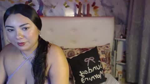 Nicole online show from February 2026 10:23:01 AM