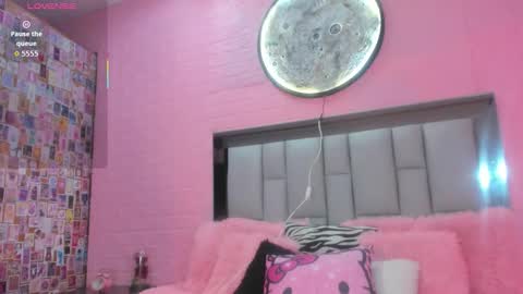 Snapshot of nicole_rosales chatting on September 2025 08:12:02 PM nicole_rosales online show from September 2025 08:12:02 PM