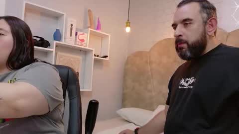 Nicole online show from November 2025 08:03:01 PM