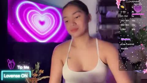 NICOLE online show from October 2025 06:43:02 AM