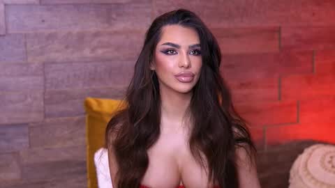 Nicole online show from December 2025 07:17:02 AM