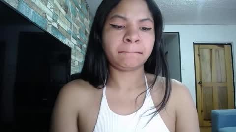 Nicole online show from September 2025 12:38:02 PM