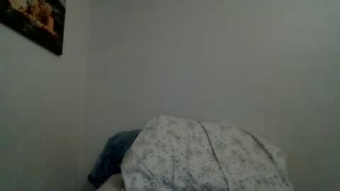 Nicole online show from April 2026 12:05:02 PM