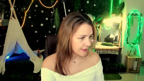 Snapshot of nicolehits chatting on March 2026 01:22:01 PM nicolehits online show from March 2026 01:22:01 PM