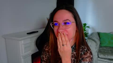 Snapshot of nicoleirisxxx chatting on February 2026 06:17:01 AM nicoleirisxxx online show from February 2026 06:17:01 AM