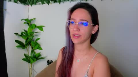 nicoleirisxxx online show from April 2026 06:19:01 AM