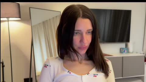 Snapshot of nicolekira chatting on March 2026 10:47:02 PM nicolekira online show from March 2026 10:47:02 PM