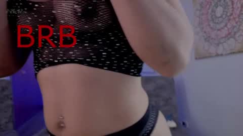 Snapshot of nicollbashel chatting on May 2026 06:32:03 AM Nicoll Independent model online show from May 2026 06:32:03 AM