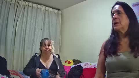 nicoltatiana_ online show from October 2025 11:27:01 PM