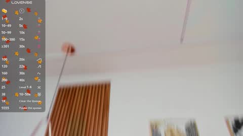 Snapshot of nicolwhite chatting on November 2025 11:10:02 AM Nicol online show from November 2025 11:10:02 AM