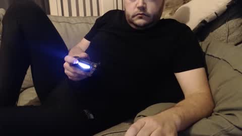 nielsgellen online show from January 2025 11:37:02 PM