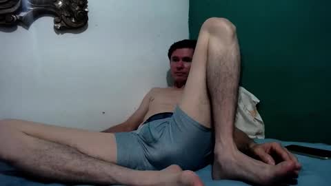 Snapshot of nielsvangoh01 chatting on March 2026 02:07:02 AM nielsvangoh01 online show from March 2026 02:07:02 AM