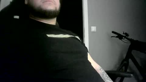 Snapshot of niewidoczny26 chatting on March 2026 06:45:02 PM Niewidoczny online show from March 2026 06:45:02 PM