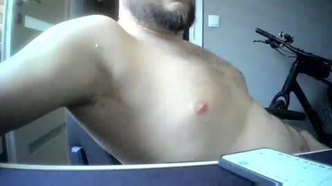 Snapshot of niewidoczny26 chatting on March 2026 10:53:03 AM Niewidoczny online show from March 2026 10:53:03 AM