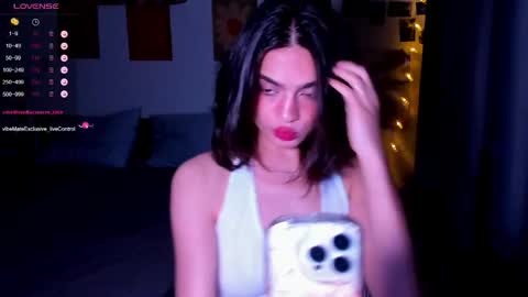 Daisy online show from May 2026 07:00:02 PM