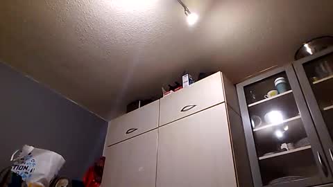 Snapshot of nighthawk28 chatting on October 2025 05:17:01 PM MikeVanDyck online show from October 2025 05:17:01 PM